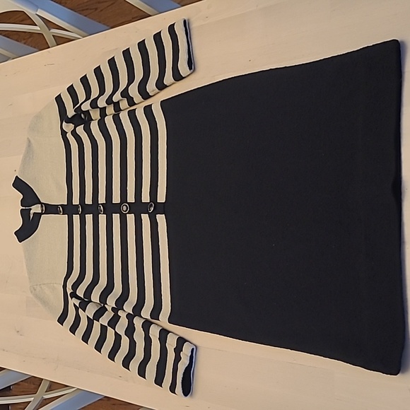 Castleberry Dresses & Skirts - EUC 1960s VTG Castleberry I.Magnin Striped Button Detail Sweater Dress